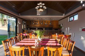 Hotel Ezeretz