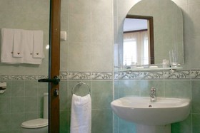 Hotel Alafrangite