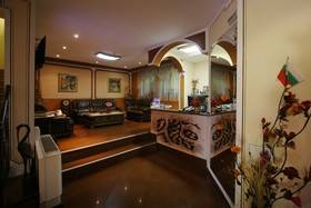 Hotel Alafrangite