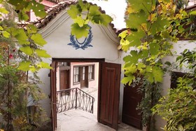Hotel Alafrangite