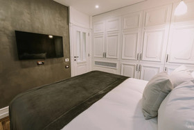 Orpheus Apartments