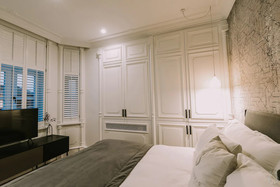 Orpheus Apartments