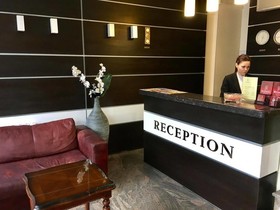 Hotel Cosmos