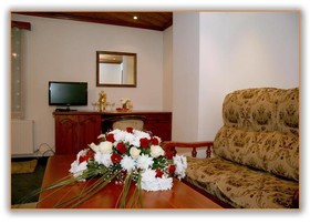 Art - M Gallery