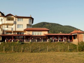 Family Hotel Daisy