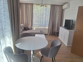 Apartments Mladost 1A