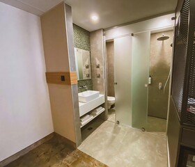 B1 Downtown Hotel