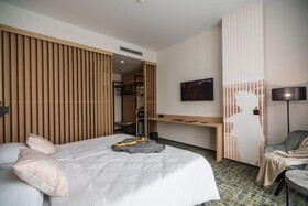 B1 City Hotel