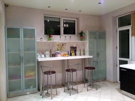Elegance Hostel and Guesthouse