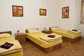 Hostel Mostel