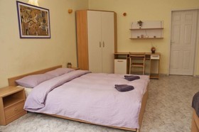 Hostel Mostel