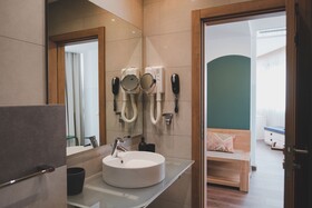 Wn Lab Hotel
