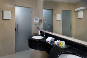 Al Safir Hotel
