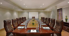 Al Safir Hotel