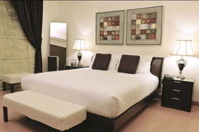 Al Safir Hotel & Tower