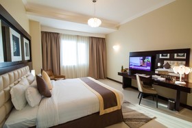 Atiram Premier Hotel