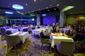 Atiram Premier Hotel