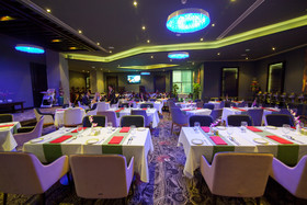 Atiram Premier Hotel