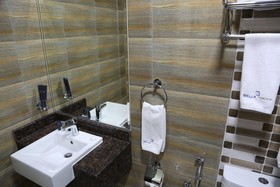 Belle Tower Luxury Hotel Apartments