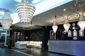 Loumage Hotel & Suites