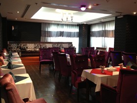 Loumage Hotel & Suites