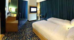 Harbour Suites Hotel
