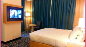 Harbour Suites Hotel