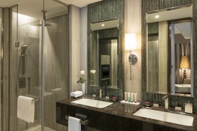 Le Meridien City Centre Bahrain