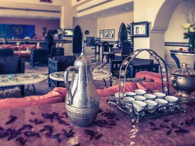 Mercure Grand Hotel Seef / All Suites