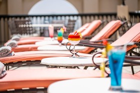 Mercure Grand Hotel Seef / All Suites