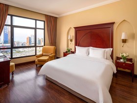 Mercure Grand Hotel Seef / All Suites