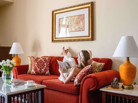 Mercure Grand Hotel Seef / All Suites