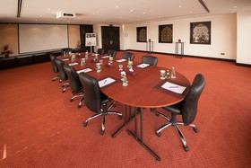 Mercure Grand Hotel Seef / All Suites