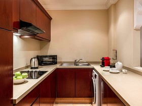 Mercure Grand Hotel Seef / All Suites