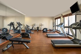 Mercure Grand Hotel Seef / All Suites