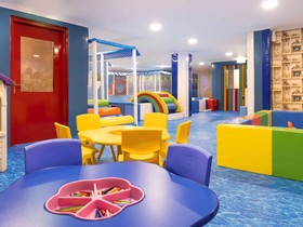 Novotel Bahrain Al Dana Resort