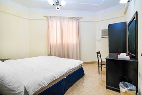 OYO 124 Al Salam Palace Hotel