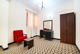 OYO 124 Al Salam Palace Hotel