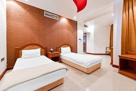 Riviera Hotel by OYO
