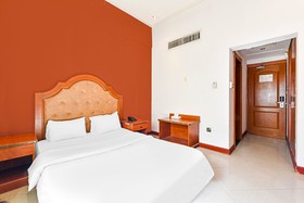 Riviera Hotel by OYO
