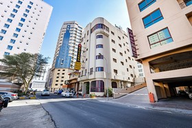 Riviera Hotel by OYO