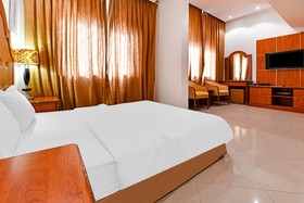Riviera Hotel by OYO
