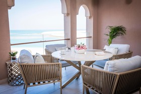 Royal Saray Resort