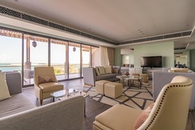 Royal Saray Resort