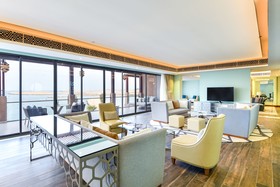 Royal Saray Resort