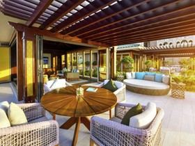Royal Saray Resort