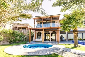 Royal Saray Resort