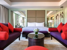 Royal Saray Resort