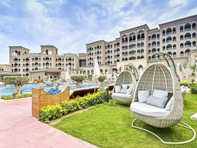 Royal Saray Resort
