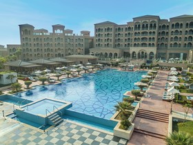 Royal Saray Resort